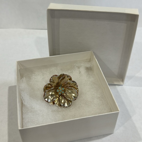 BIG GOLD FLOWER TURQUOISE STONE RING‎ SIZE 7 - Picture 7 of 8